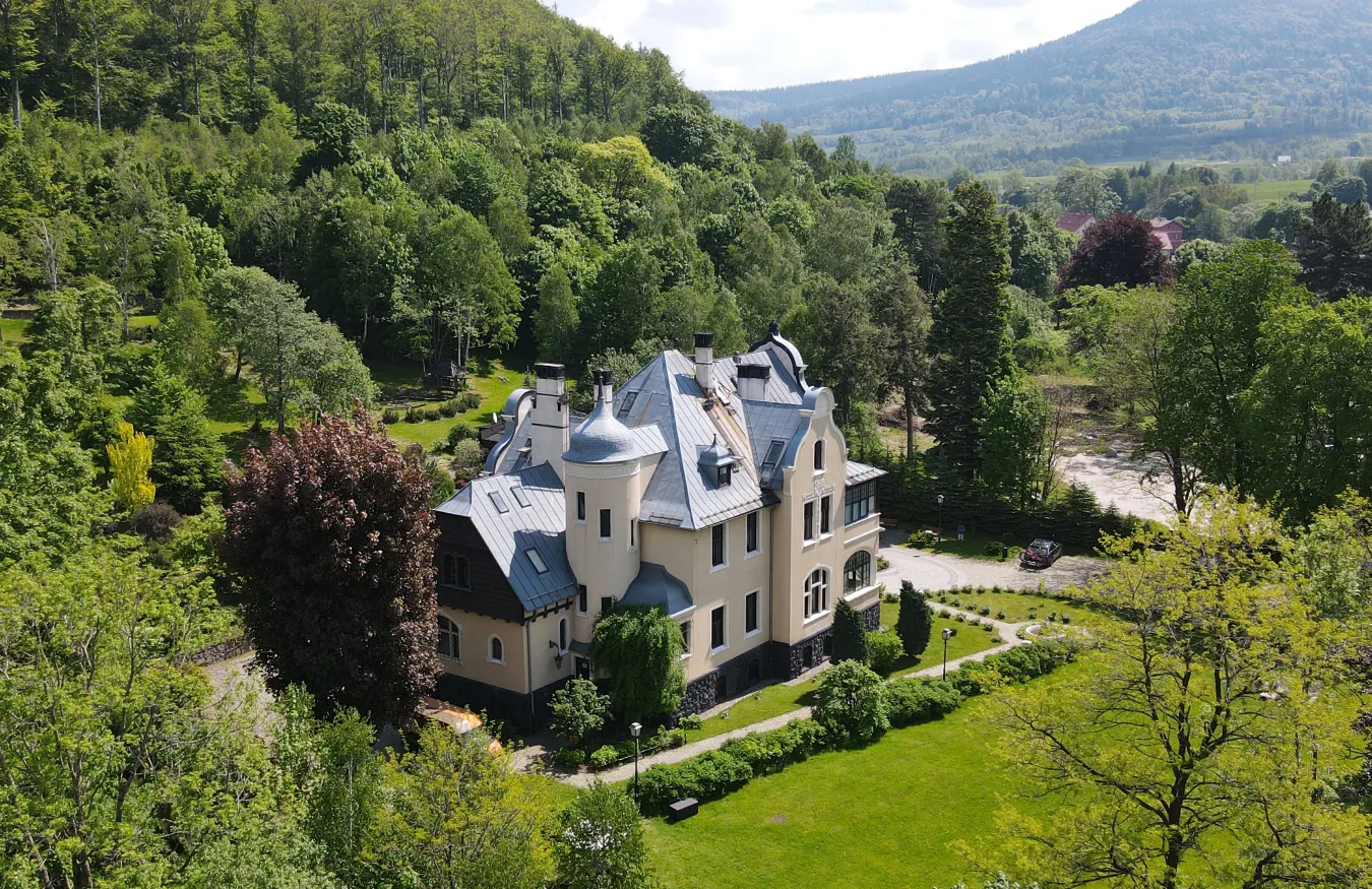 Budynek hotelu Villa Elise.